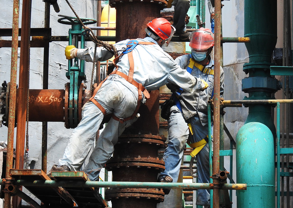 化工企业电力维修安全问题分析：缺乏有效管理措施的现状与对策