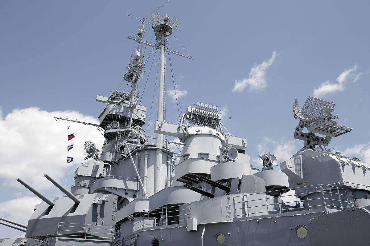 a battleship at the uss alabama battleship memorial park. (photo