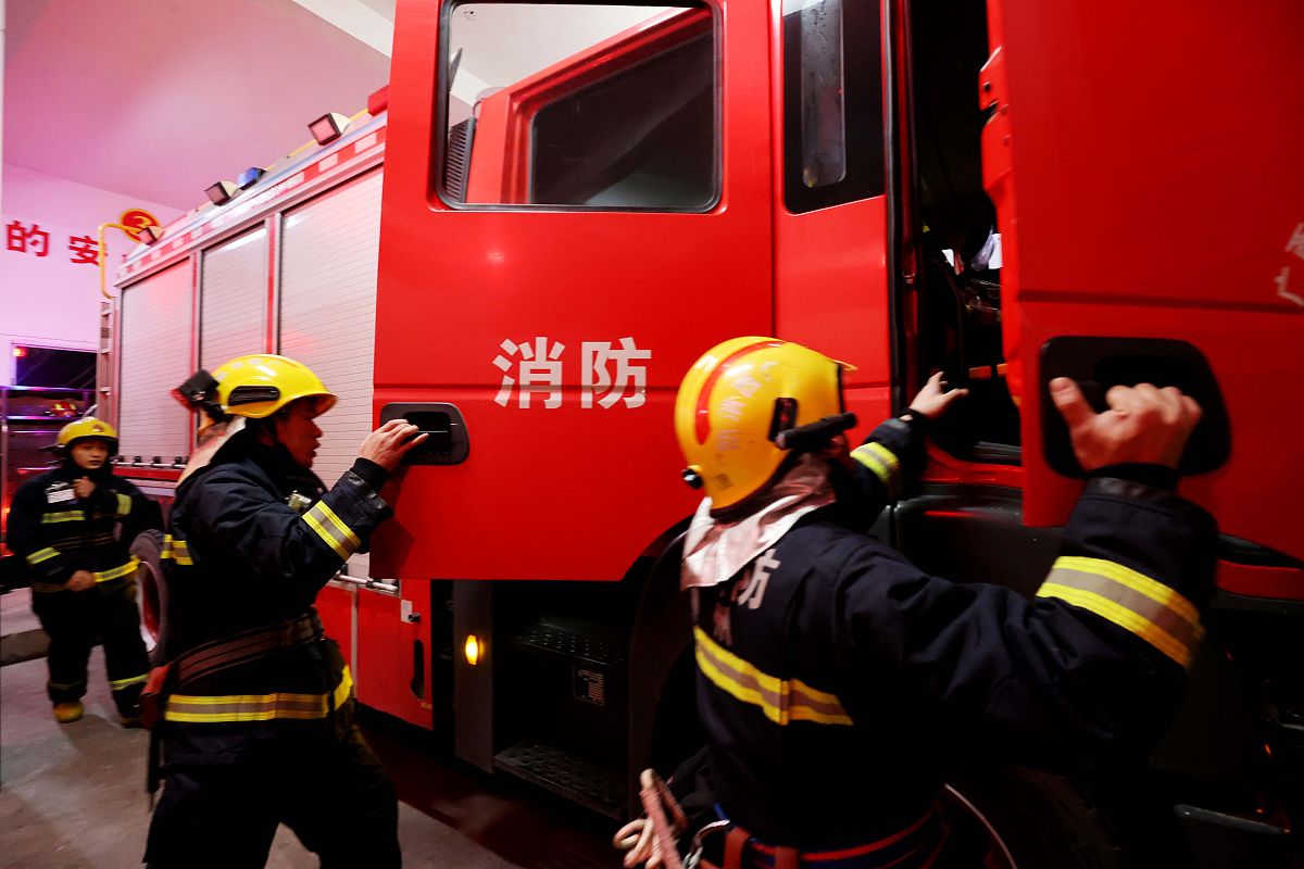 广西2022年上中专学校学费预测及发展趋势分析