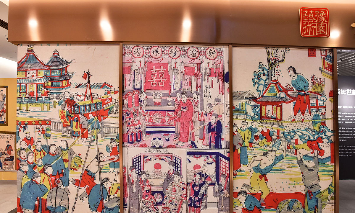 2018年1月20日,上海,"上海的年味百年小校场年画复兴展"在豫园华宝楼2