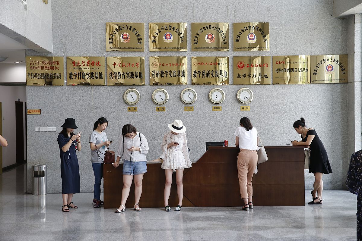 重庆2022年到哪里读护理学校好