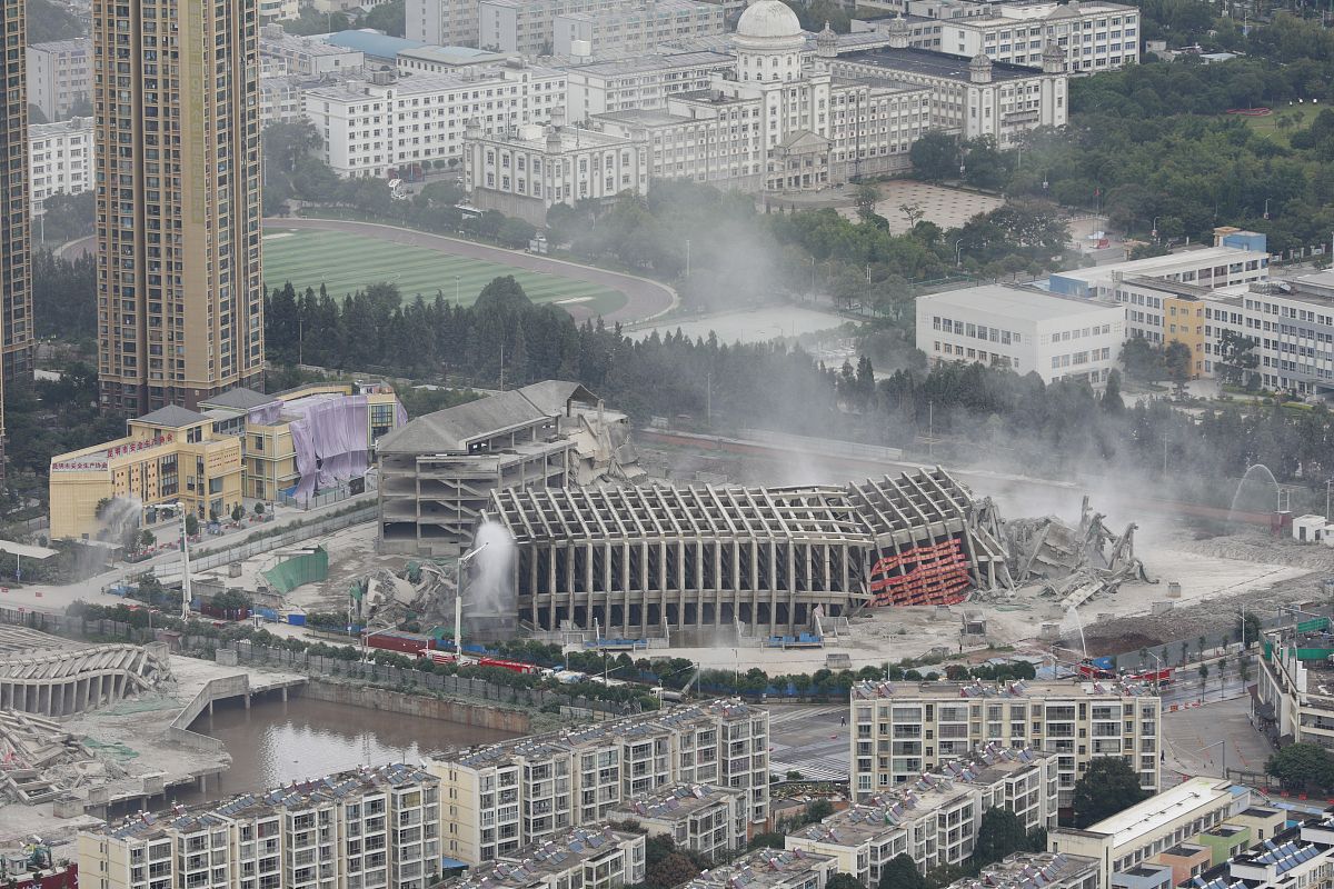 (如需下载使用,请务必署名 都市时报 孟祝斌)2021年8月27日下午,昆明