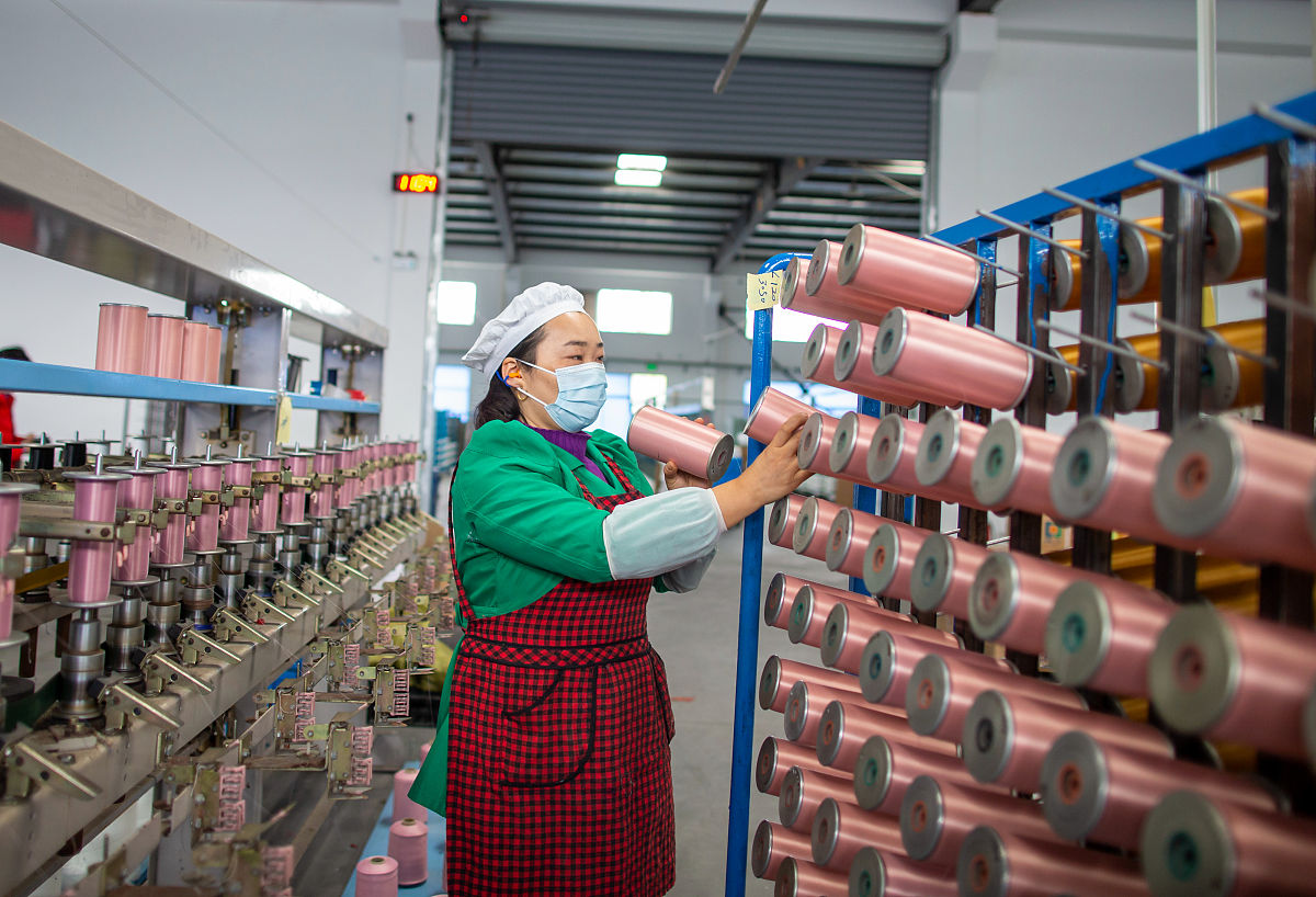 染整技术专科就业前景分析：未来发展方向与就业机会