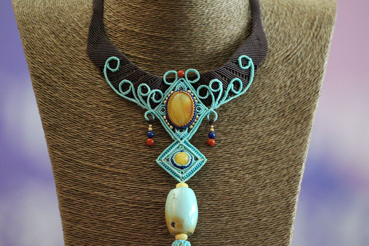 融合上古神兽与非遗工艺，打造简约时尚的国际风珠宝配饰