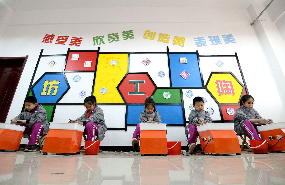 个性化学习支持与反馈：差异化教学与个别化辅导