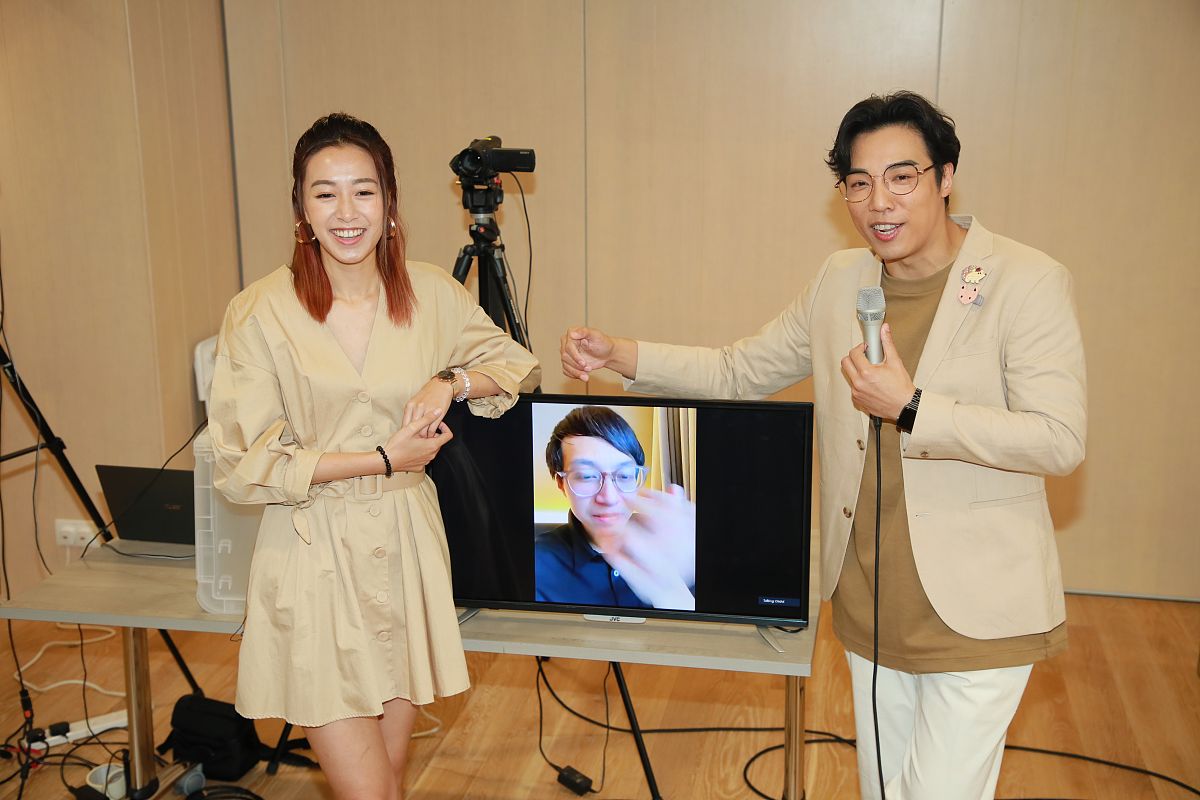 2021年3月21日,香港,歌曲《当这个时候》发布会.郑世豪 陈康琪