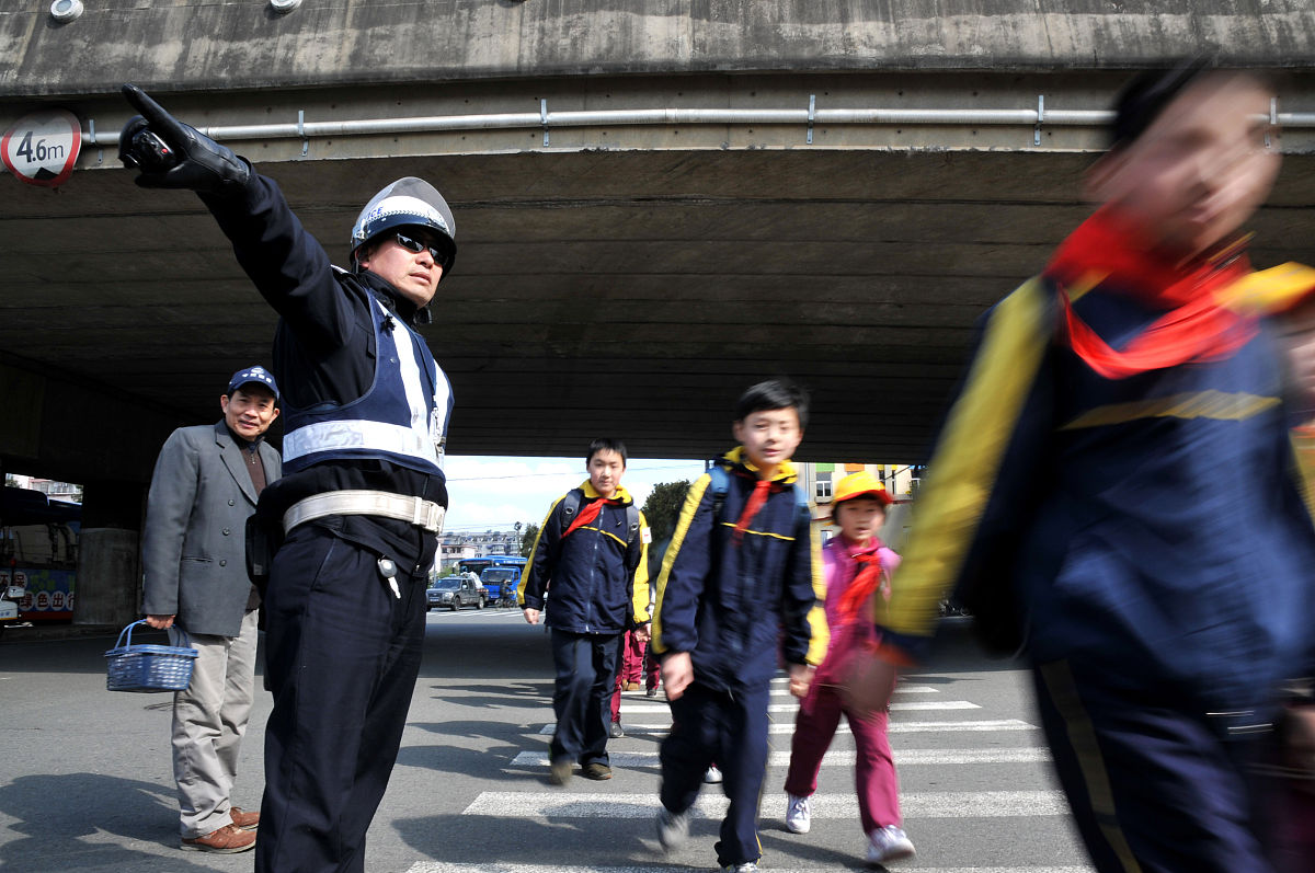 学校校园学生安全工作制度落实评估标准