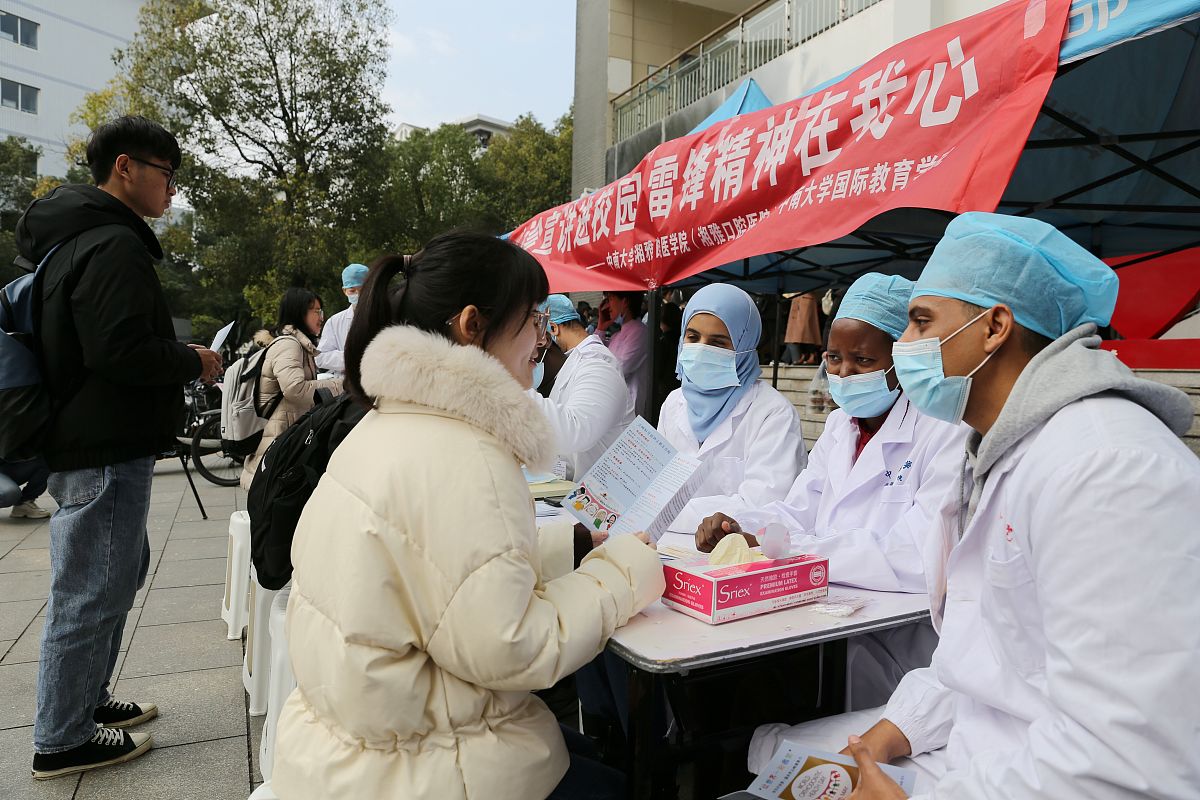 石家庄卫校2023年热门专业：护理、医学影像、康复治疗、口腔医学