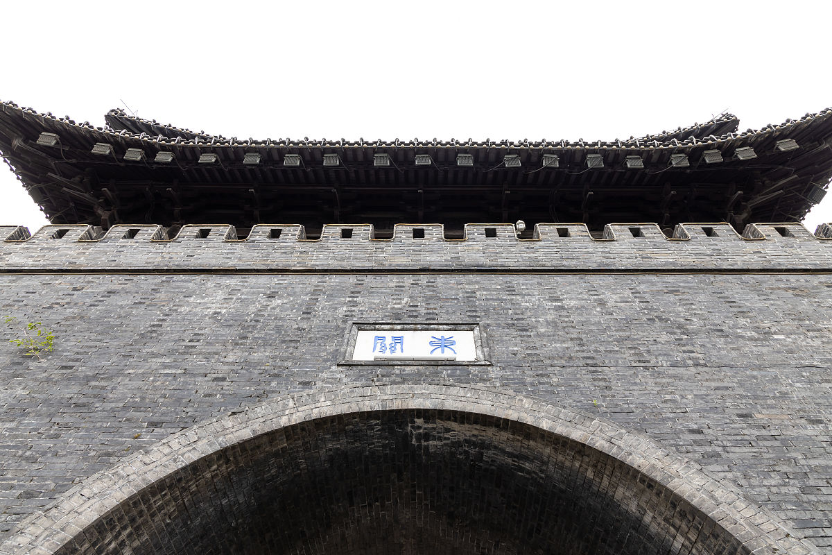 丽江民族中等专业学校旅游服务与管理专业优势与发展前景