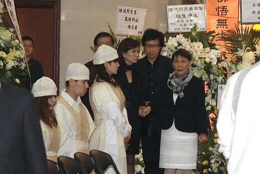 费玉清姐姐怒斥