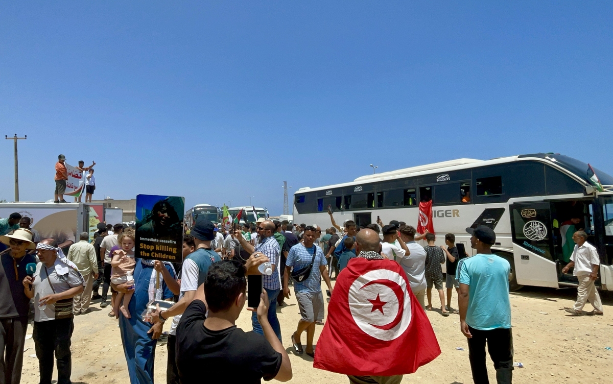 巴以冲突下的中国游客：安全担忧、旅行受阻与和平期盼