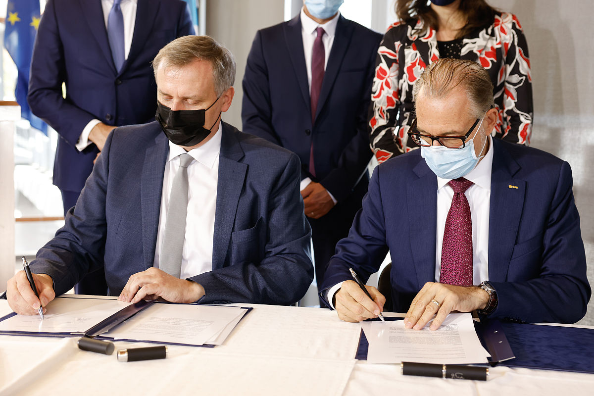 重庆渝东技工学校临床医学有3+2五年制大专吗