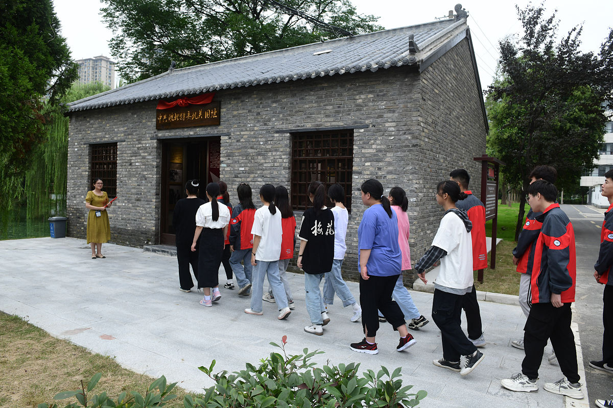 四川现代职业学院五年制大专地址在哪里