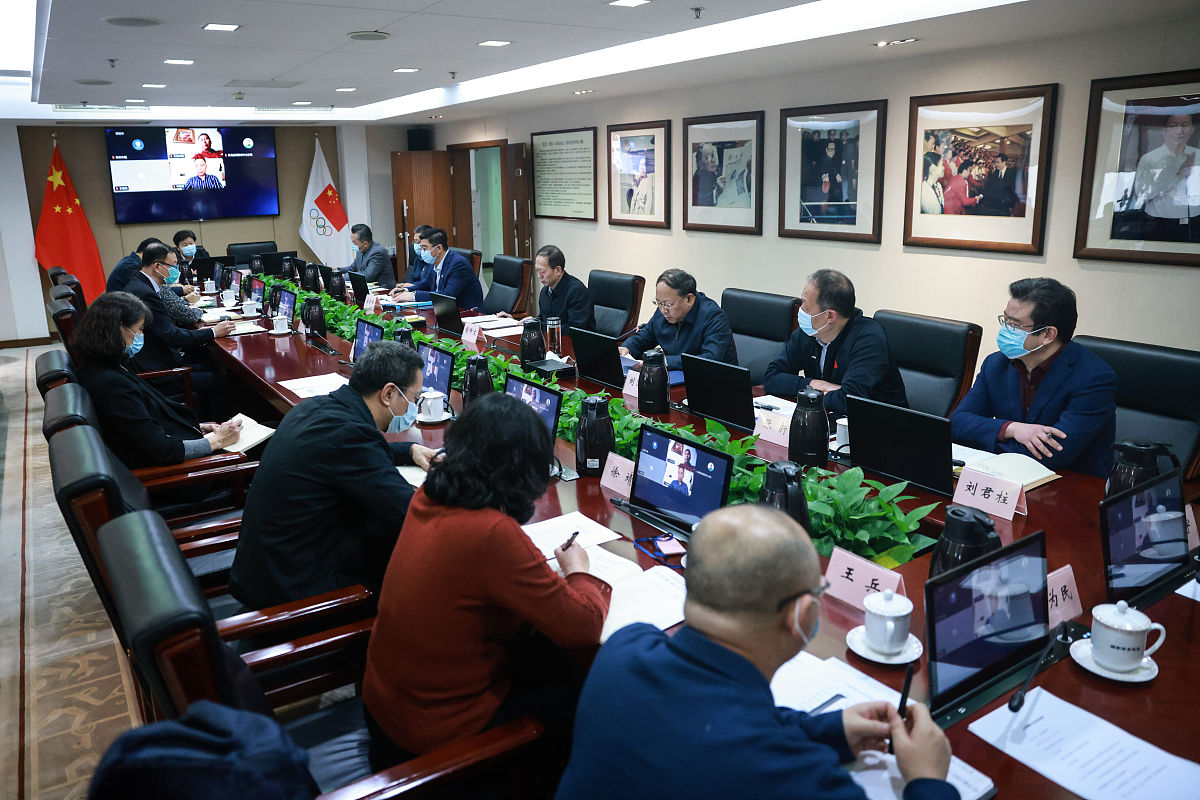 加强办公室沟通，助力壤塘办公室稳定发展