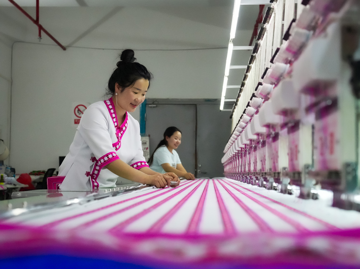 纺织品检验与贸易专科就业前景好不好？