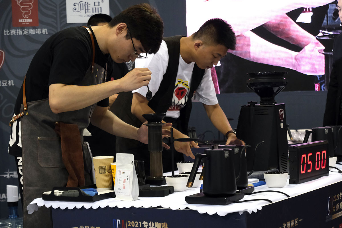 广东省科技职业学校热门专业推荐：电子信息、机械制造等