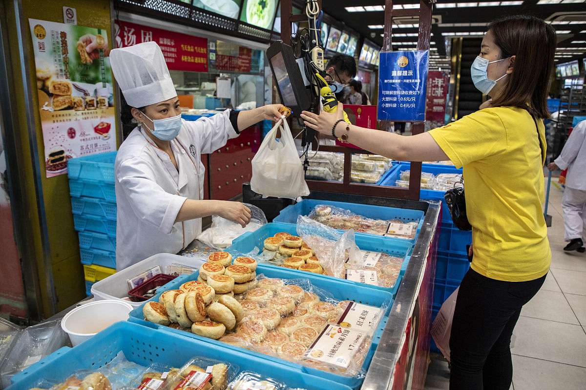 大学创业：减脂面包小摊首日运营纪实