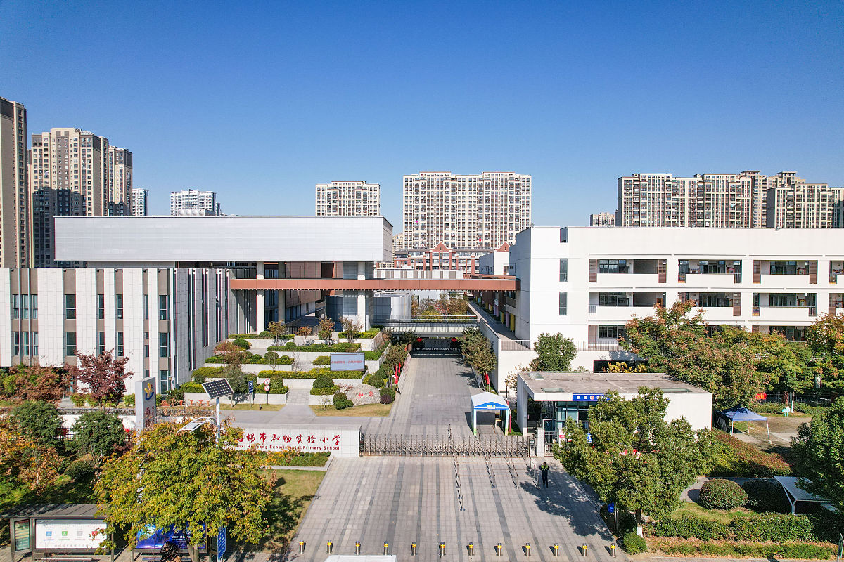 内江宏昌职业学校地址：四川省内江市东兴区东兴大道888号