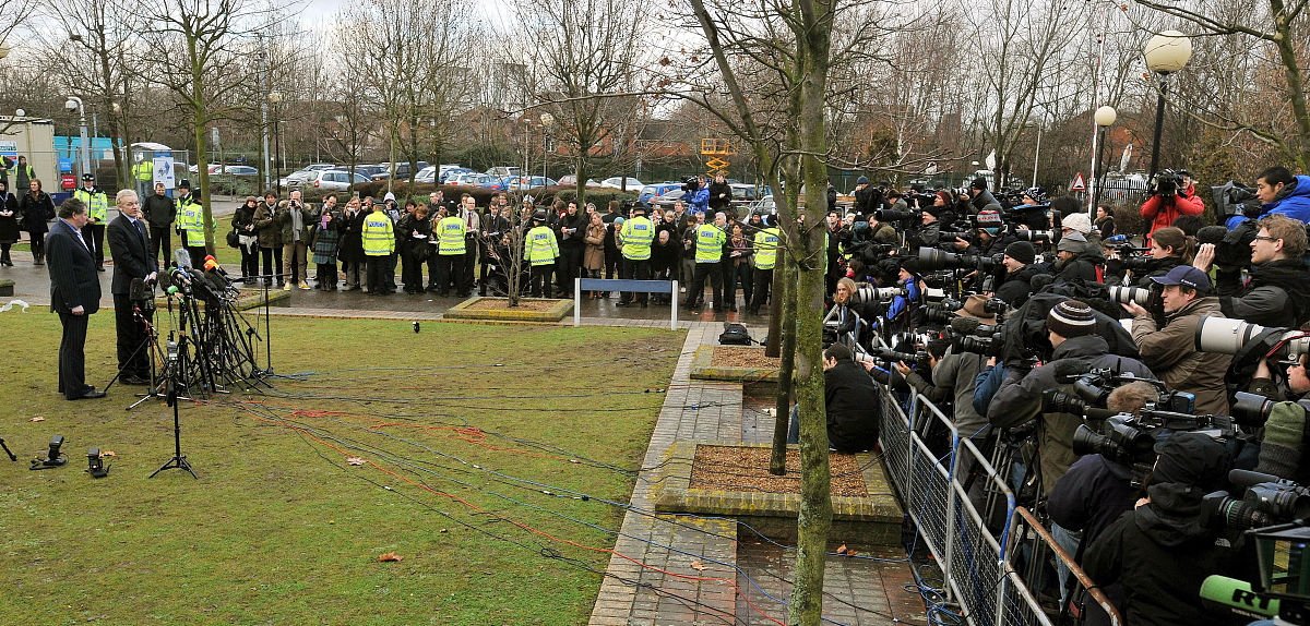 罗斯福新政的影响请从经济政治军事