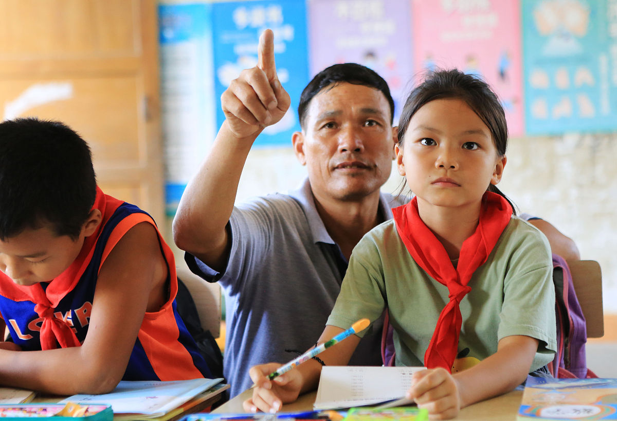 留守儿童的蜕变：关爱和陪伴的力量