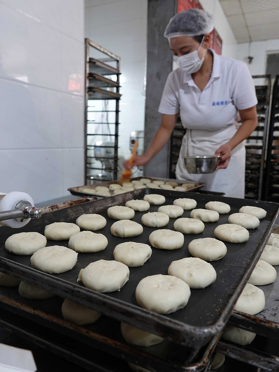 水煎包剩下了怎么办？3个妙招让它跟新鲜的一样！