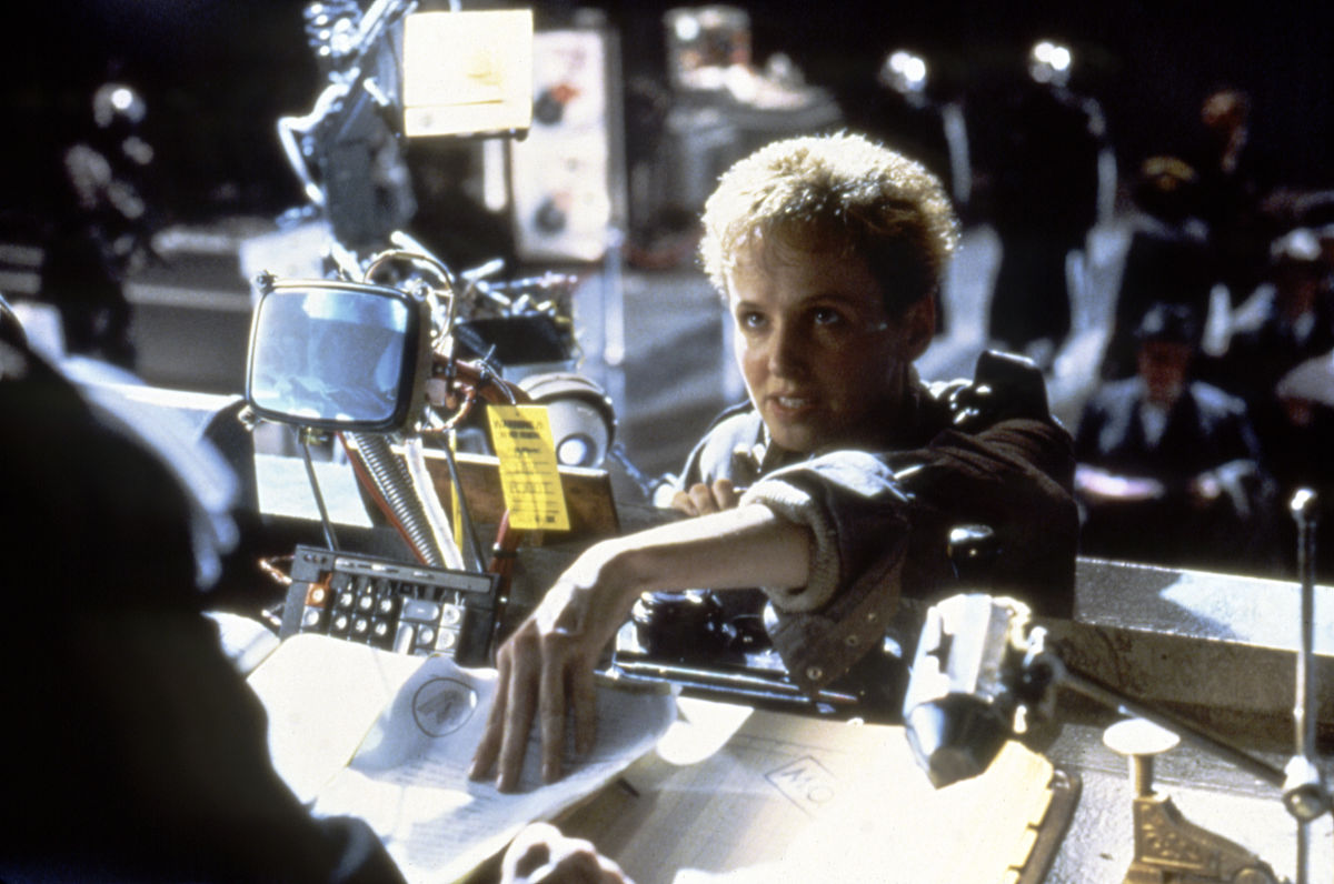 推荐一部好看的科幻片