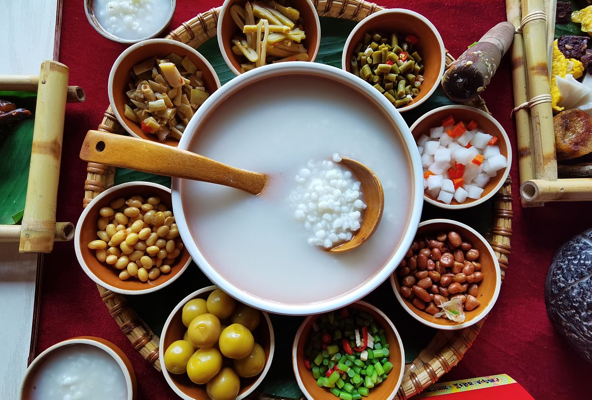 南宁什么东西好吃？人均30左右能吃饱的