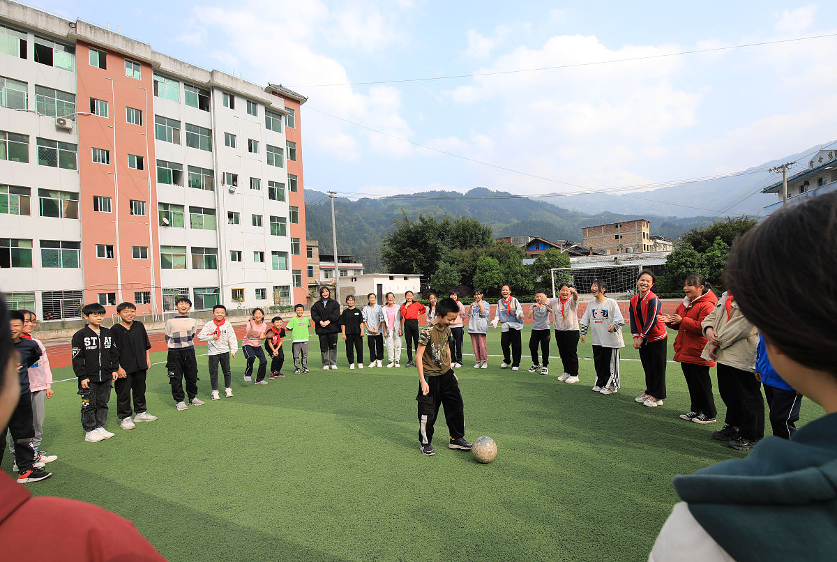 攀枝花市经贸旅游学校学期教育专业介绍