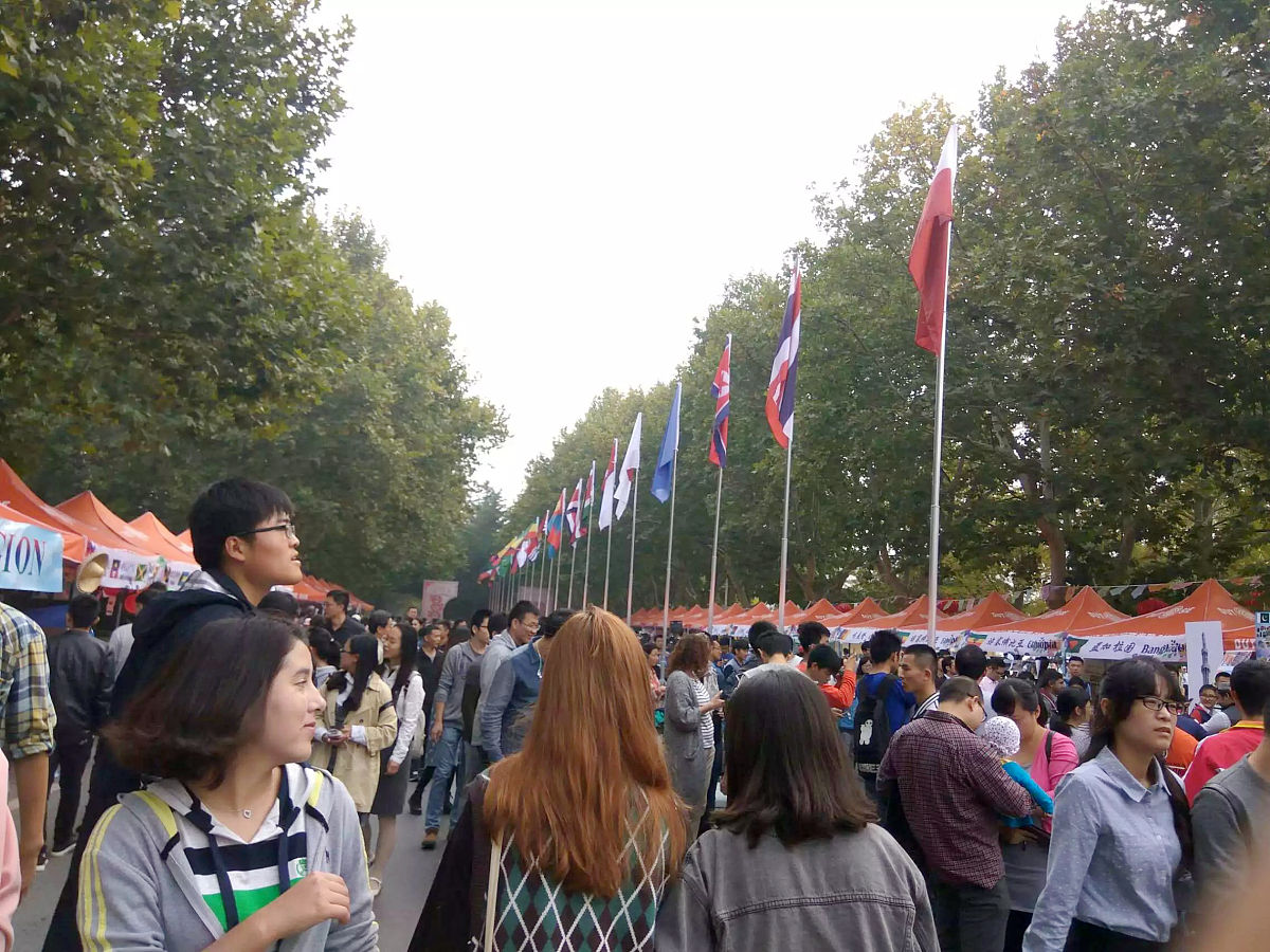 大连理工大学出版社和大连理工的关系回答+拓展