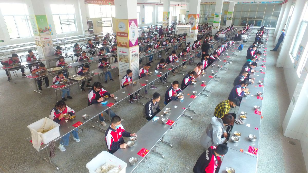 鄱阳中专卫校办学条件提升，打造优质教育环境