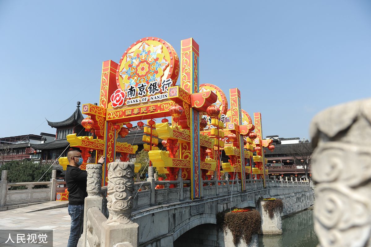 五里桥对联：描绘古桥盛景与元宵节庆典