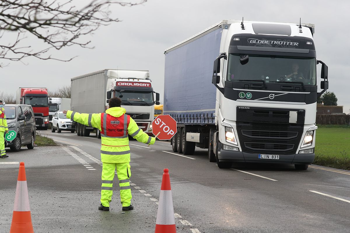 成都铁路运输学校交通运输专业就业前景 - 就业方向及优势
