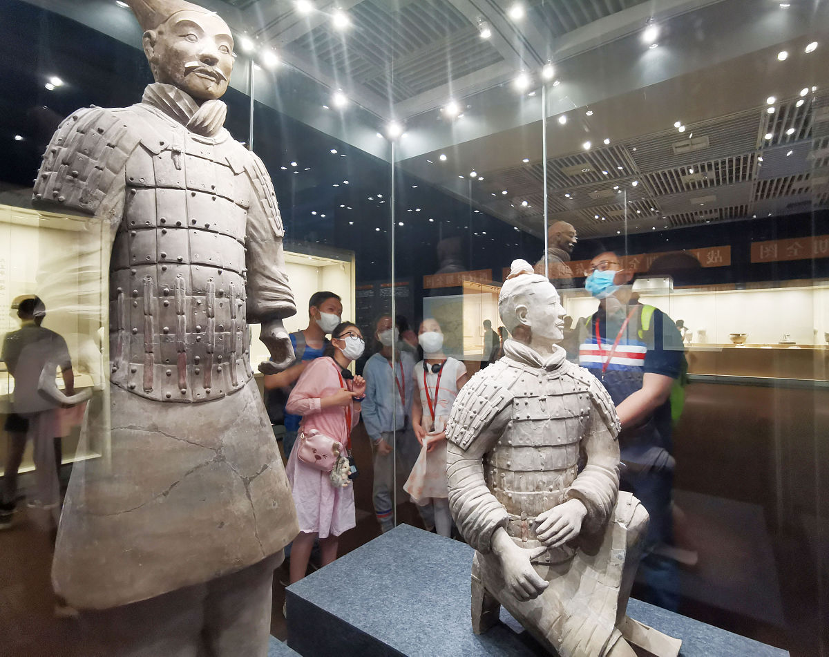 从经济角度介绍一下从秦汉到明代中国的表现