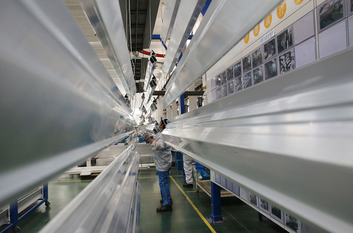 光机电一体化技术在纺织行业中的应用现状与发展趋势