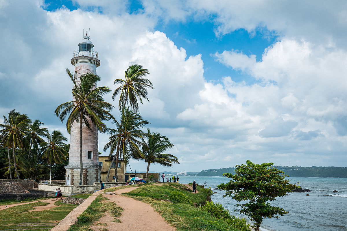 我想去斯里兰卡旅游朋友问我的目的是什么我该如何回答？