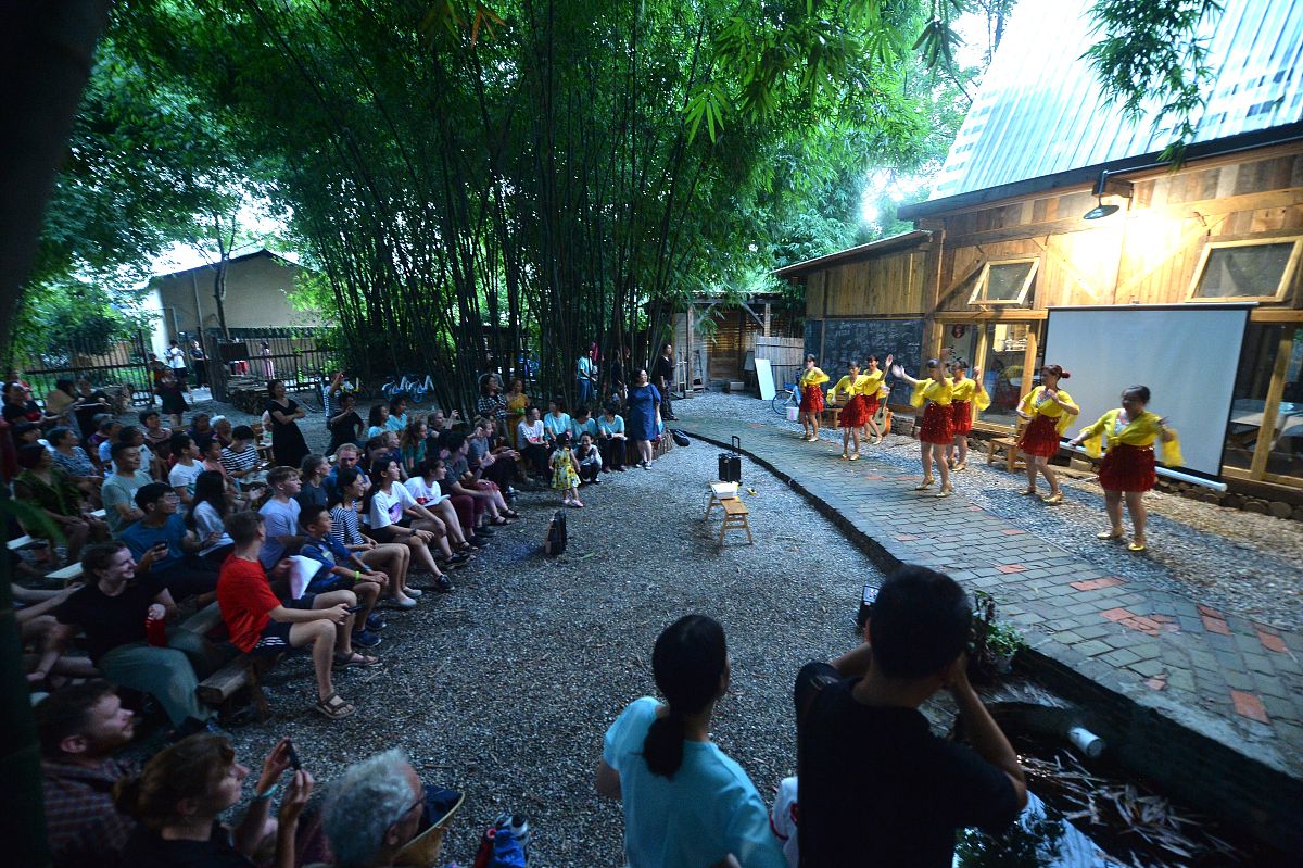 成都铁路学校哪个专业好？初高中生就业前景分析