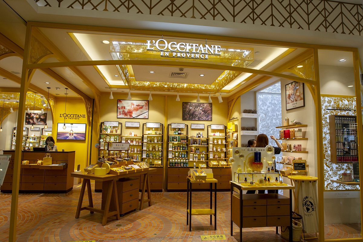 2020年06月06日,上海,商场内化妆品品牌,l'occitane(普罗旺斯欧舒丹).