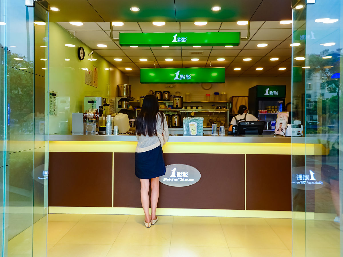 开奶茶店全攻略：从市场调研到开业运营