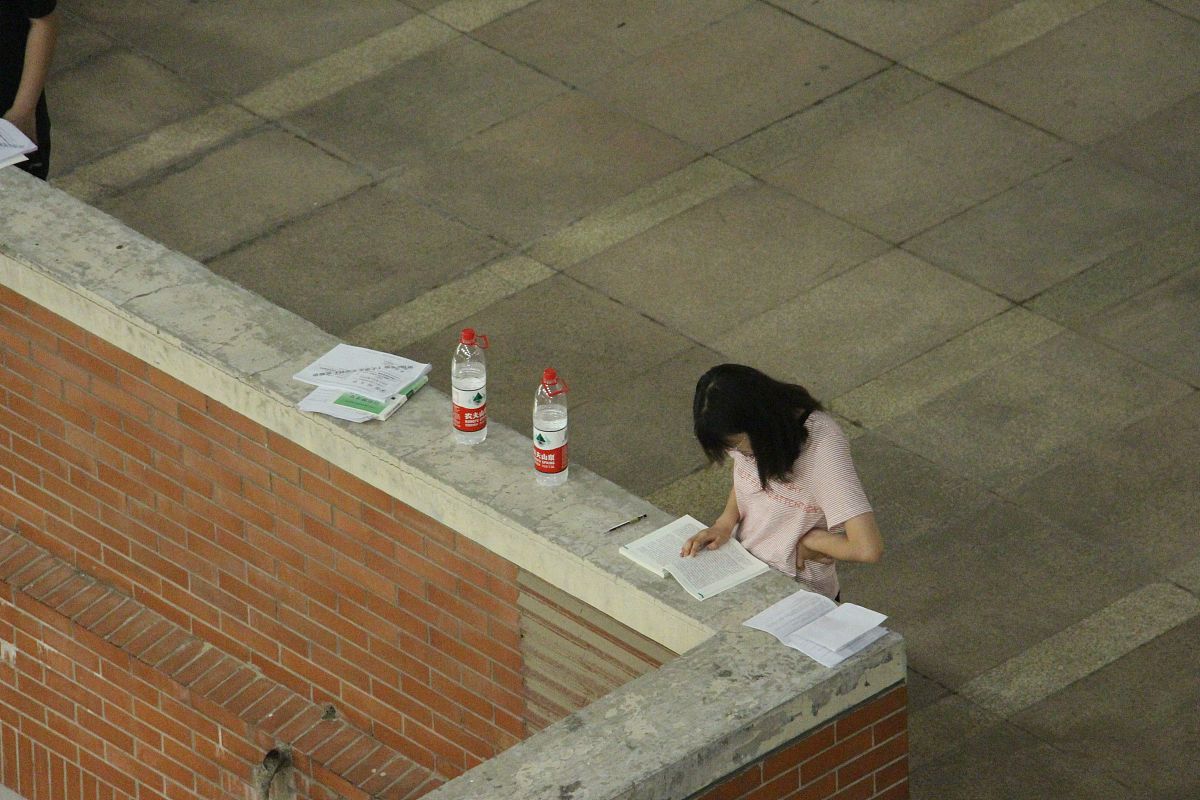 汇票背书详解：如何转让汇票权利