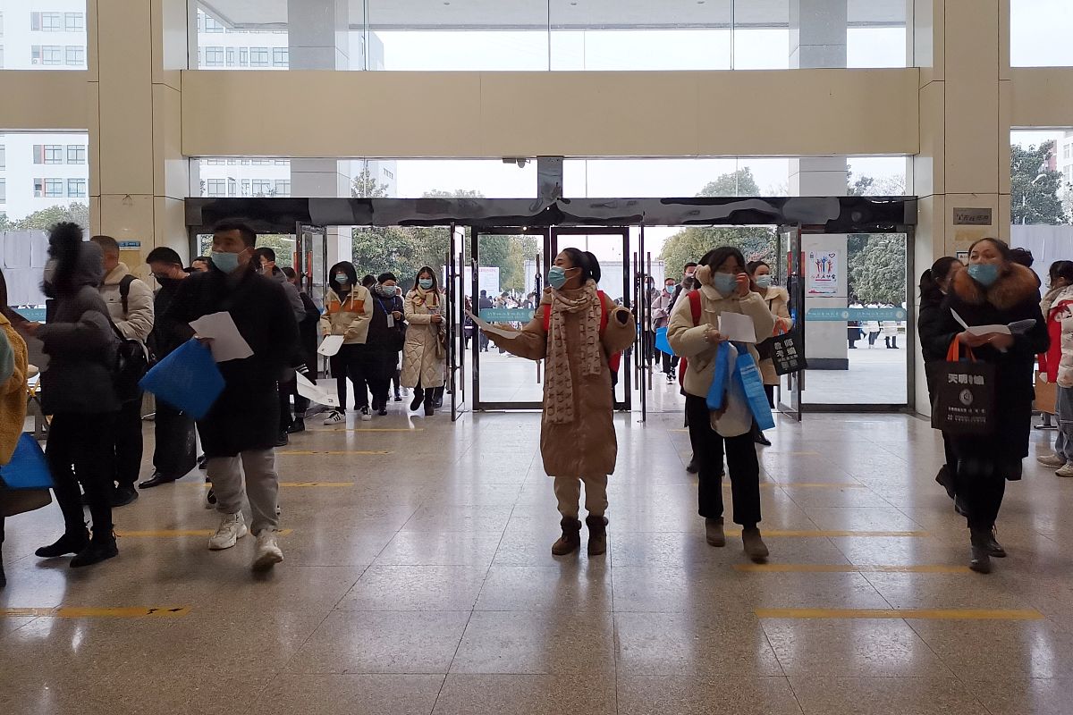 阜阳科技职业学院营销与策划专业怎么样？优势、不足及职业发展建议