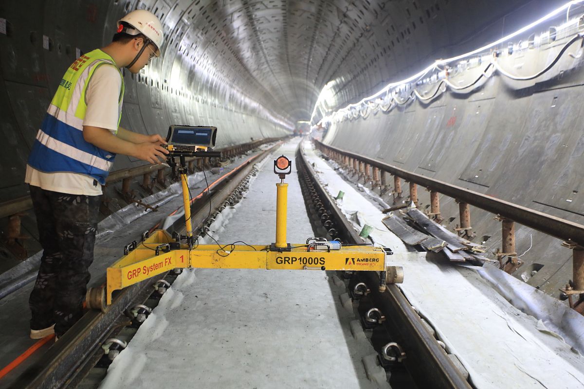 巴中职高应届毕业生想读'轨道交通车辆运用与检测'专业？这份指南不可错过！