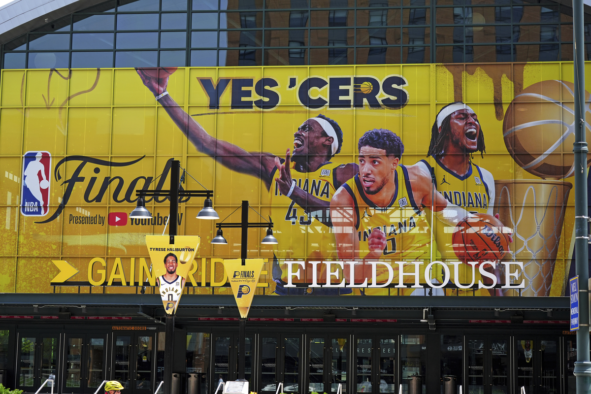 NBA最强球队：勇士、湖人、凯尔特人谁最厉害？