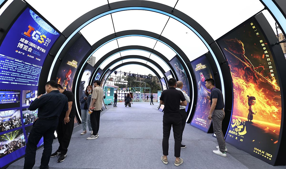 成都男生读艺术教育怎么样用发