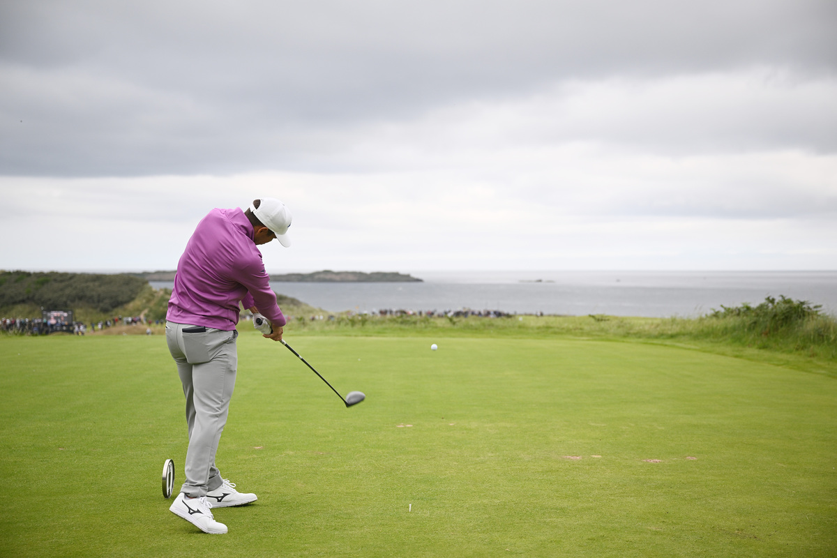 高尔夫后的放松与满足：打球后的身心感受