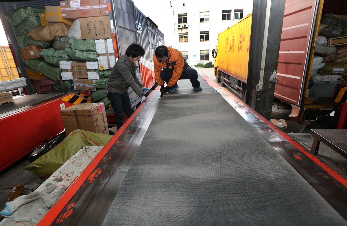 铁路快运助力小微企业发展：重庆铁路学校分享