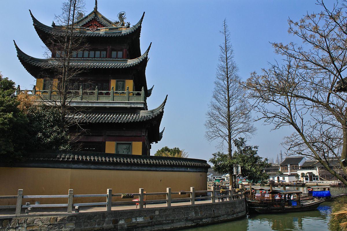 2011年3月,上海,朱家角古镇.