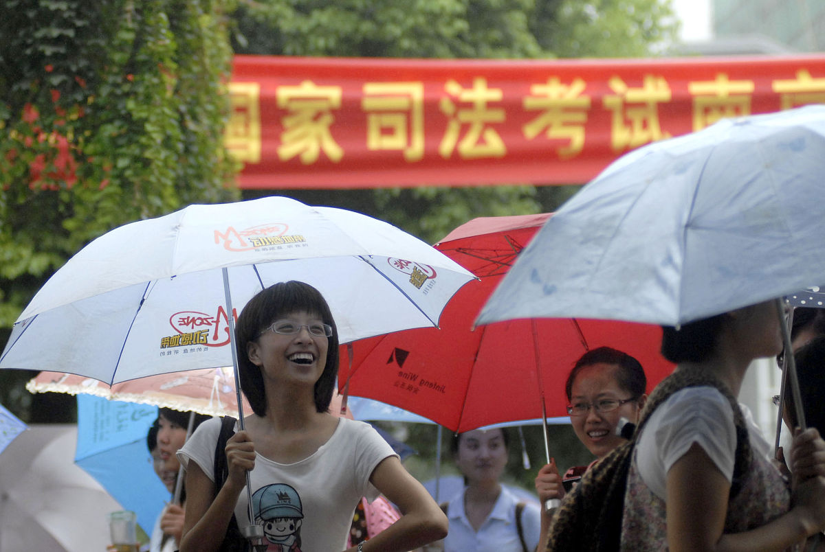 司法类专业值得报考吗？ - 详解就业前景、学习难度及发展趋势