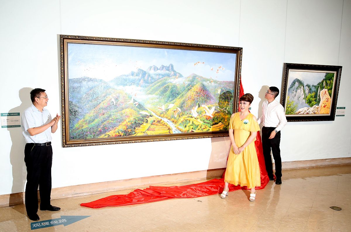 张家口媒体曝光求助热线电话是多少？ 要求：创建一篇500至1000字的解决方案