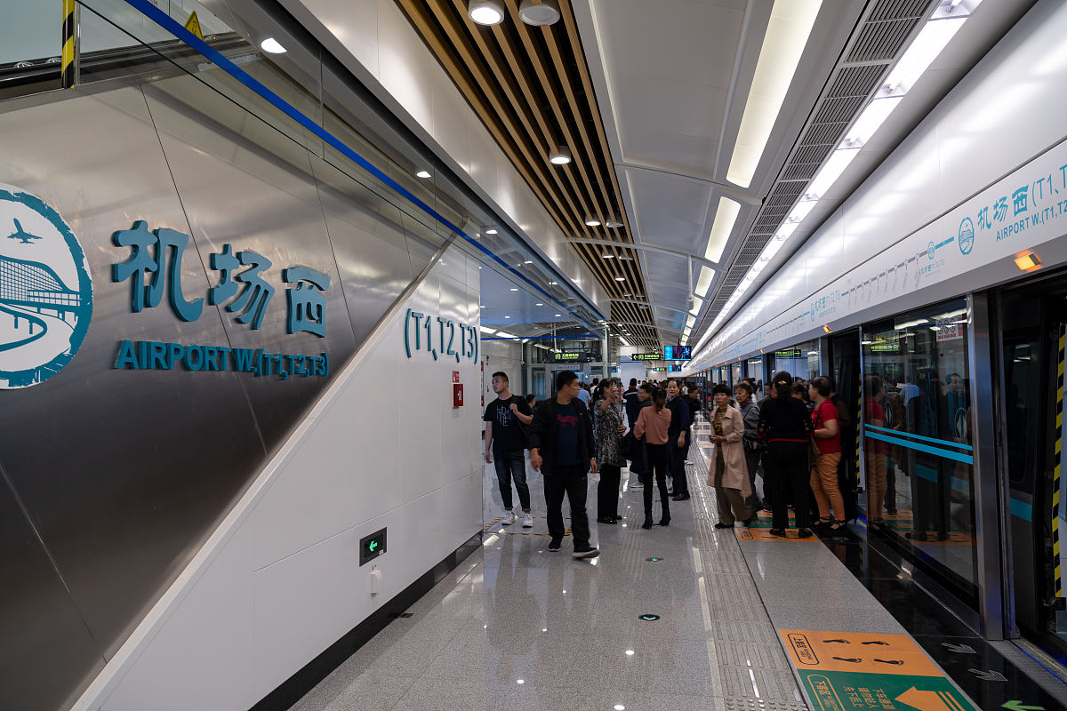 西安2023年读铁路学校一年要多少钱好不好