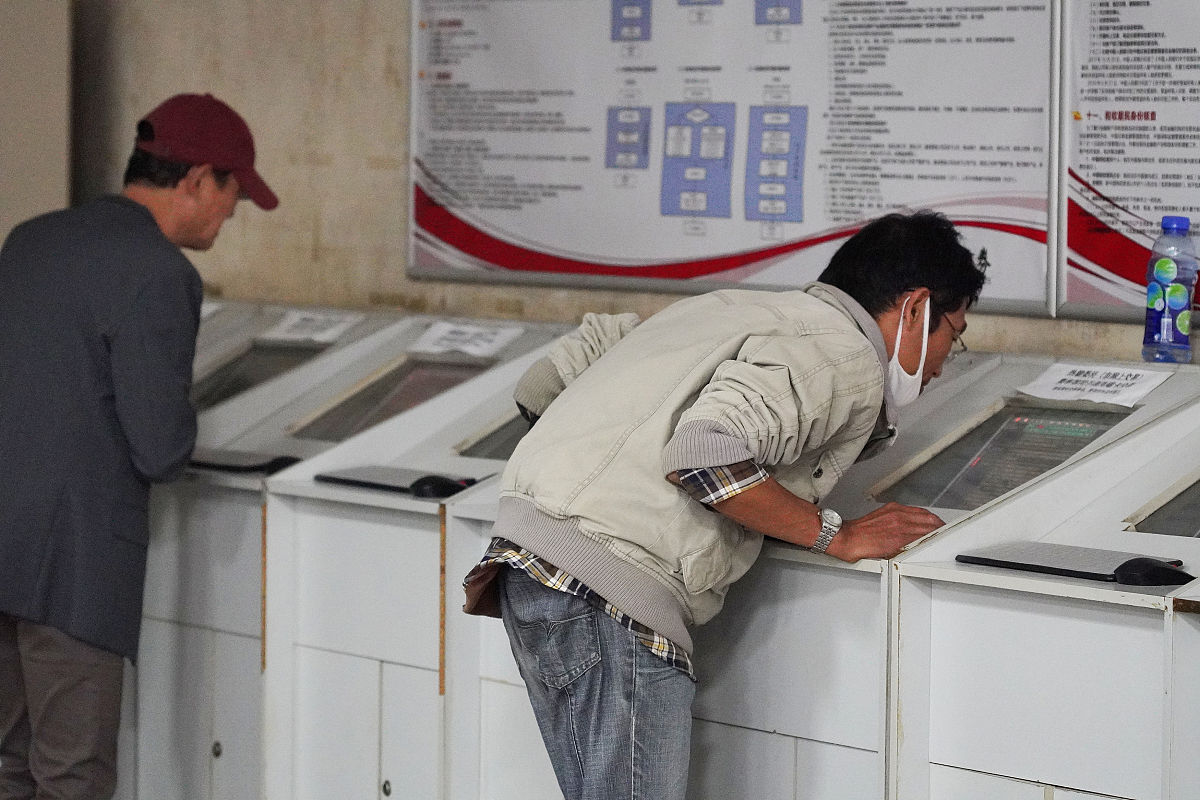 空调漏水维修评价：售后服务态度好，工程师技术精湛